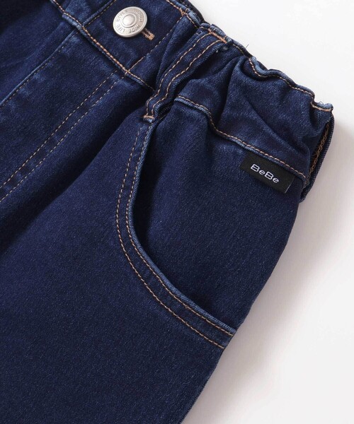 BeBe（ベベ）の「ストレッチジョグデニムバックステッチロゴロングパンツ（デニムパンツ・キッズ・ネイビー・130cm/140cm/120cm/150cm）」の3枚目の写真