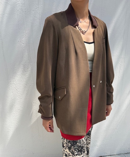 Ameri（アメリ）の「MILITARY DOCKING COLLARLESS JACKET（ミリタリージャケット・レディース・カーキ/アイボリー/ブラウン・FREE）」の15枚目の写真