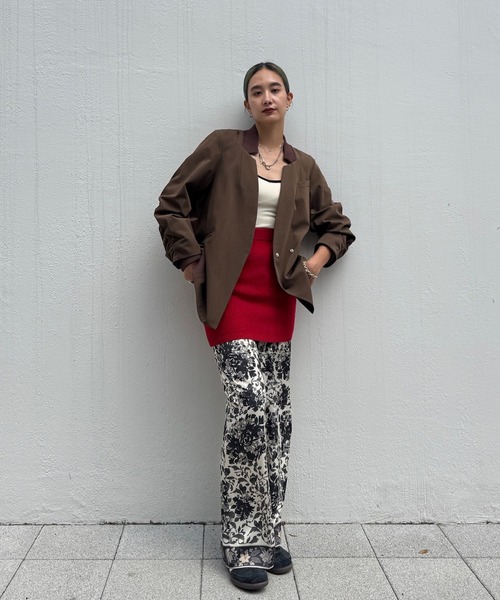 Ameri（アメリ）の「MILITARY DOCKING COLLARLESS JACKET（ミリタリージャケット・レディース・カーキ/アイボリー/ブラウン・FREE）」の19枚目の写真