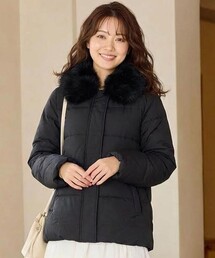 Feroux（フェルゥ）の「ファーカラー付き・ダウン見え中綿 ジャケット（ダウンベスト）」