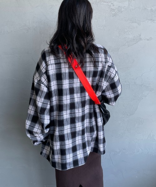 UNIVERSAL OVERALL（ユニバーサルオーバーオール）の「[UNIVERSAL OVERALL/ユニバーサルオーバーオール] 別注 ビッグシルエットパジャマシャツ（シャツ/ブラウス・レディース・ブラック/グリーン/イエロー・M/L/XL）」の13枚目の写真