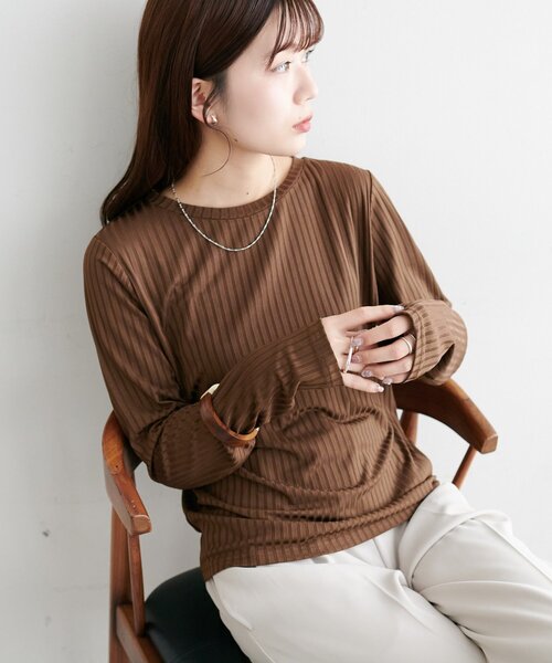 DISCOAT(ディスコート)の「【WEB限定】ワイドリブロンT(Tシャツ/カットソー・レディース・ブラウン/ブラック/グレイッシュベージュ/オフホワイト・FREE)」の21枚目の写真