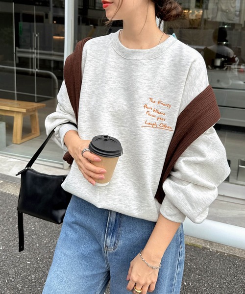 セール】裏起毛メッセージロゴ刺繍スウェットトップス（スウェット