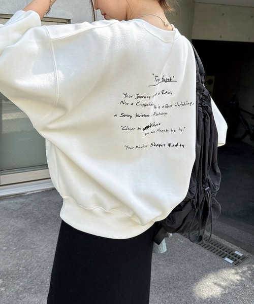 andme（アンドミー）の「裏起毛メッセージロゴ刺繍スウェットトップス（スウェット・レディース・スミクロ/オートミール/キナリ・M/L）」の6枚目の写真