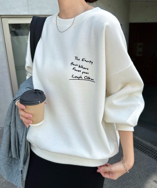 andme（アンドミー）の「裏起毛メッセージロゴ刺繍スウェットトップス（スウェット・レディース・スミクロ/オートミール/キナリ・M/L）」の18枚目の写真
