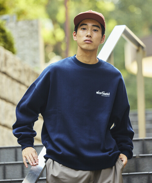 FREAK'S STORE(フリークスストア)の「限定展開 WILD THINGS×FREAK'S STORE/ワイルドシングス 別注 ビッグシルエット リフレクターバックプリント スウェット /(スウェット・メンズ・ブラック/アッシュグレー/グリーン/ネイビー・SMALL/MEDIUM/LARGE)」の16枚目の写真