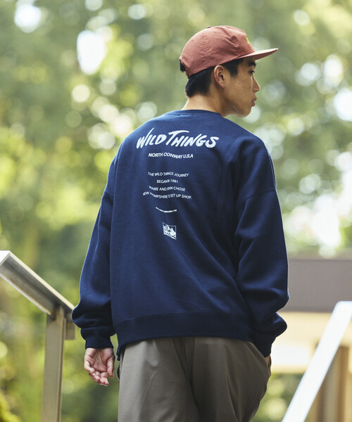 FREAK'S STORE(フリークスストア)の「限定展開 WILD THINGS×FREAK'S STORE/ワイルドシングス 別注 ビッグシルエット リフレクターバックプリント スウェット /(スウェット・メンズ・ブラック/アッシュグレー/グリーン/ネイビー・SMALL/MEDIUM/LARGE)」の11枚目の写真