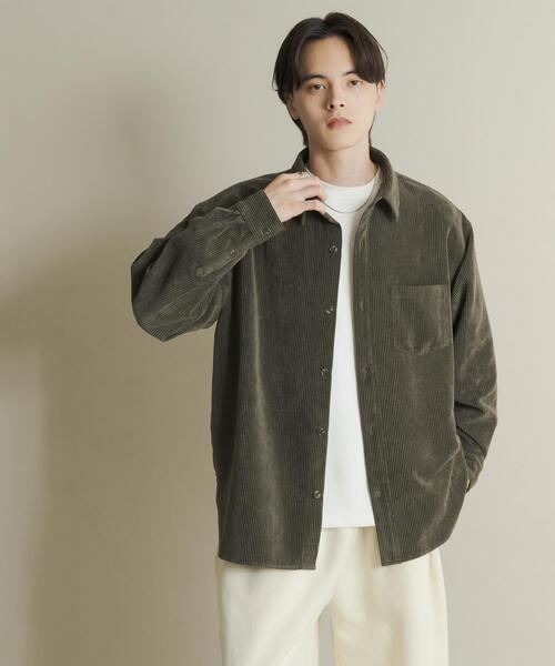 SENSE OF PLACE by URBAN RESEARCH（センスオブプレイスバイアーバンリサーチ）の「『ユニセックス』ウォッシュドコーデュロイロングスリーブシャツ（シャツ/ブラウス・メンズ・グリーン/ブラック/ライトベージュ/ブラウン・LARGE/MEDIUM）」の19枚目の写真