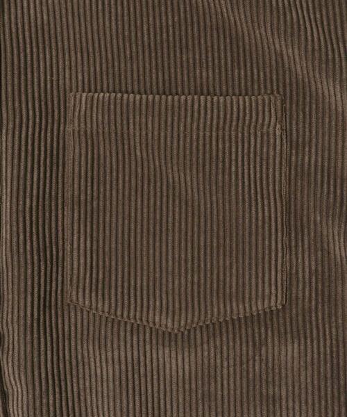 SENSE OF PLACE by URBAN RESEARCH（センスオブプレイスバイアーバンリサーチ）の「『ユニセックス』ウォッシュドコーデュロイロングスリーブシャツ（シャツ/ブラウス・メンズ・グリーン/ブラック/ライトベージュ/ブラウン・LARGE/MEDIUM）」の11枚目の写真