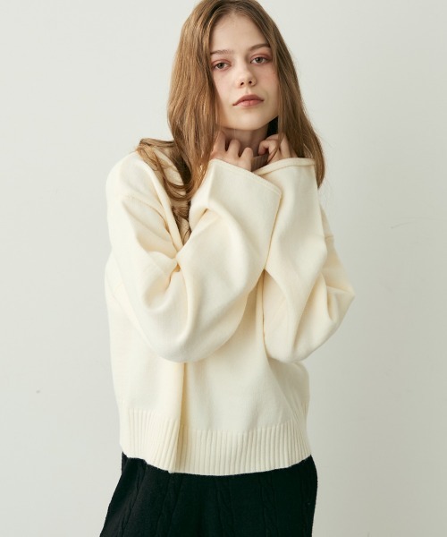 Clum（クルム）の「フレアスリーブカットオフクロップド丈ニットセーター（ニット/セーター・レディース・アイボリー/レッド/オフホワイト/グレー・FREE）」の9枚目の写真