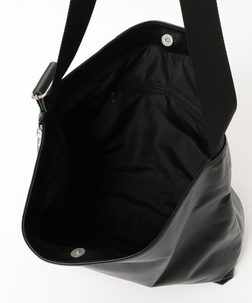 PACKING（パッキング）の「【別注】PACKING / レザー ショルダー バッグ（ショルダーバッグ・メンズ・ブラック・ONE SIZE）」の3枚目の写真