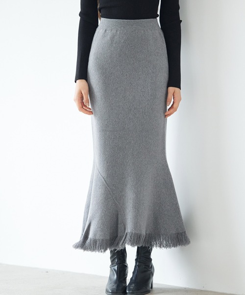 SAISON DE PAPILLON（セゾンドパピヨン）の「マーメイド裾フリンジニットロングスカート（スカート・レディース・ブラック/チョコ/グレー・L/M/S）」の20枚目の写真