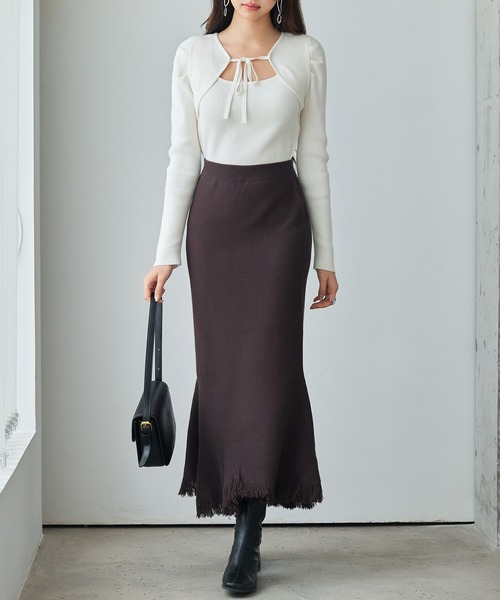 SAISON DE PAPILLON（セゾンドパピヨン）の「マーメイド裾フリンジニットロングスカート（スカート・レディース・ブラック/チョコ/グレー・L/M/S）」の16枚目の写真