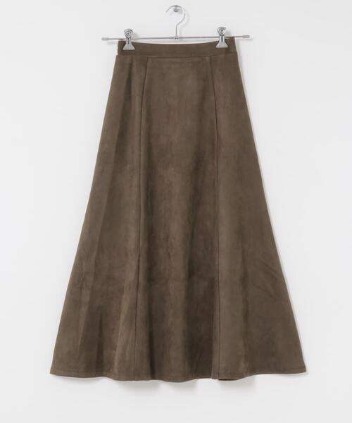 ITEMS URBANRESEARCH（アイテムズ アーバンリサーチ）の「『静電気防止』フェイクスエードタックフレアスカート（スカート・レディース・ブラウン/ブラウン系その他/ベージュ系その他・FREE）」の20枚目の写真