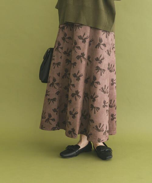 ITEMS URBANRESEARCH（アイテムズ アーバンリサーチ）の「『静電気防止』フェイクスエードタックフレアスカート（スカート・レディース・ブラウン/ブラウン系その他/ベージュ系その他・FREE）」の22枚目の写真