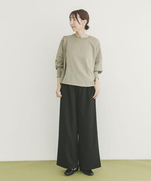 ITEMS URBANRESEARCH(アイテムズ アーバンリサーチ)の「裏毛ドッキングプルオーバー(Tシャツ/カットソー・レディース・ブラック/ライトベージュ/モカ・FREE)」の16枚目の写真
