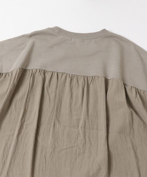 ITEMS URBANRESEARCH(アイテムズ アーバンリサーチ)の「裏毛ドッキングプルオーバー(Tシャツ/カットソー・レディース・ブラック/ライトベージュ/モカ・FREE)」の19枚目の写真