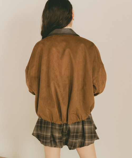 エンポリオ　アルマーニ　スカラップ型　革ジャン エンポリオ アルマーニ スカラップ型 革ジャン 新品 値下交渉歓迎 最