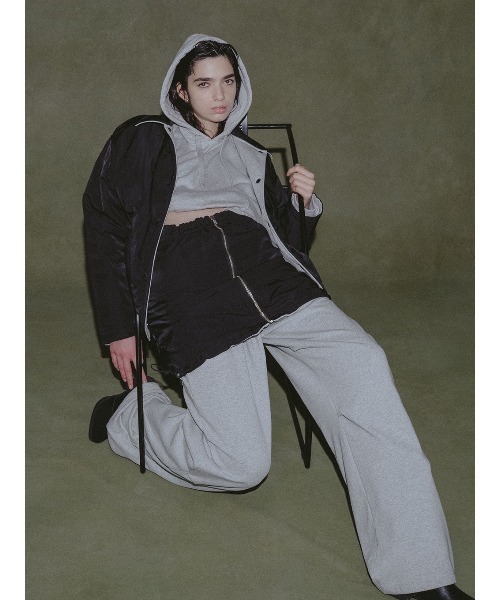 ELCHELE(エルチェレ)の「FRENCH TERRY REVERSIBLE SKIRT(スカート・レディース・ヘザーグレー・36/38)」の11枚目の写真