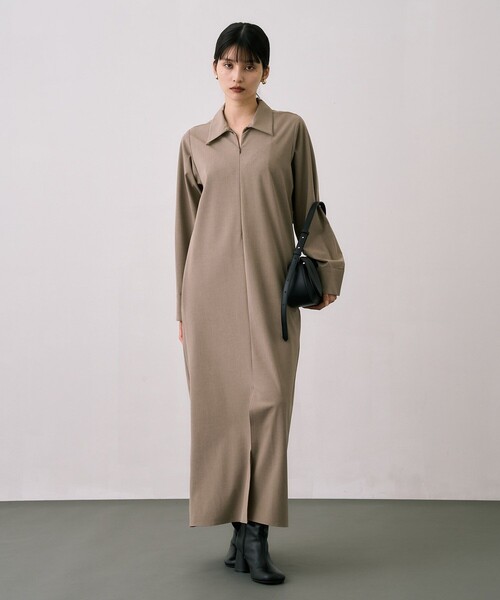 UNITED TOKYO(ユナイテッドトウキョウ)の「Scarf Wrapped Shirt Dress|ウォッシャブル/オフィスカジュアル/オケージョン系/防シワ/抗ピリング/細見え/春服(ワンピース・レディース・グレー系その他/ブラック/マルチ・1/2)」の4枚目の写真