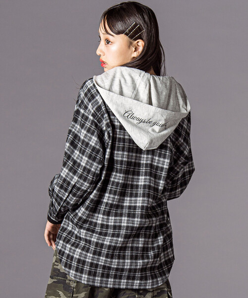 ZIDDY（ジディ）の「フード取り外しチェックシャツ(130~160cm)（シャツ/ブラウス・キッズ・ブラウン系その他/ブラック系その他・140cm/150cm/130cm/FREE）」の18枚目の写真