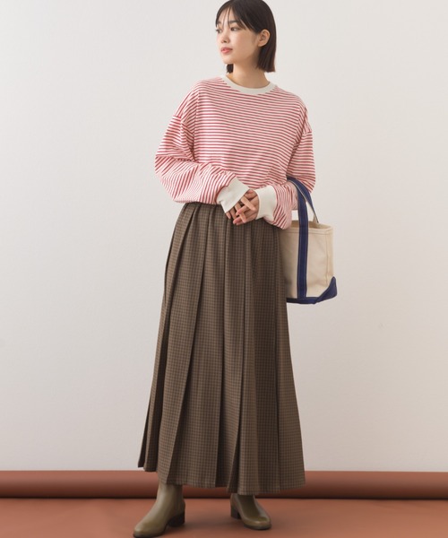 OMNES(オムネス)の「異素材切り替えボーダー長袖トップス(Tシャツ/カットソー・レディース・ブラック系その他/ホワイト系その他/レッド系その他/ブルー系その他・FREE)」の5枚目の写真