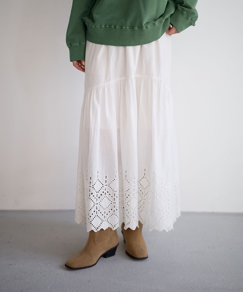 BAYFLOW（ベイフロー）の「[秋冬コーデに抜け感をプラス]コットンレースボリュームスカート（スカート・レディース・ブラック/ホワイト/テラコッタ・FREE）」の20枚目の写真