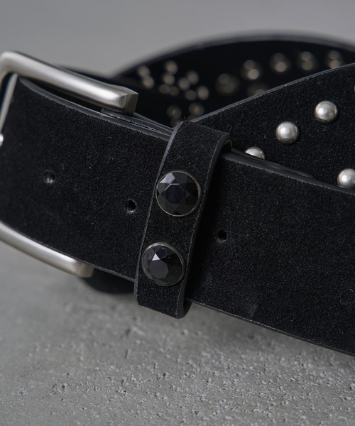 kutir（クティール）の「STUDS FAUX SUEDE DESIGN BELT／スタッズフェイクスエードデザインベルト（ベルト・メンズ・ブラック・FREE）」の5枚目の写真
