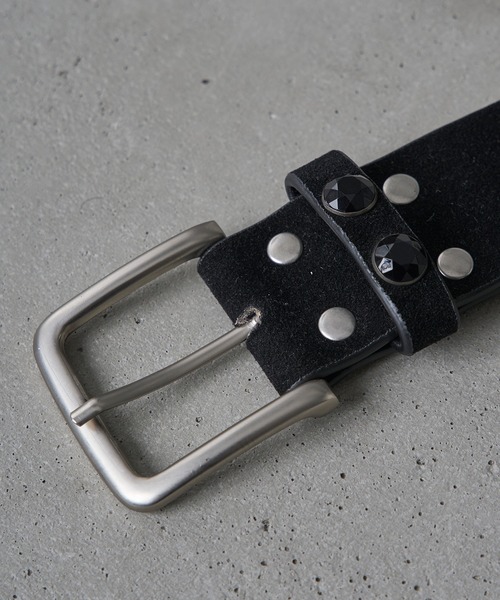 kutir（クティール）の「STUDS FAUX SUEDE DESIGN BELT／スタッズフェイクスエードデザインベルト（ベルト・メンズ・ブラック・FREE）」の4枚目の写真
