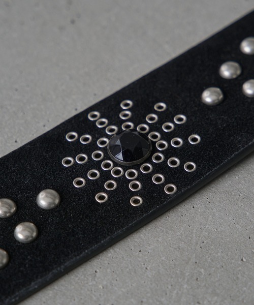 kutir（クティール）の「STUDS FAUX SUEDE DESIGN BELT／スタッズフェイクスエードデザインベルト（ベルト・メンズ・ブラック・FREE）」の2枚目の写真