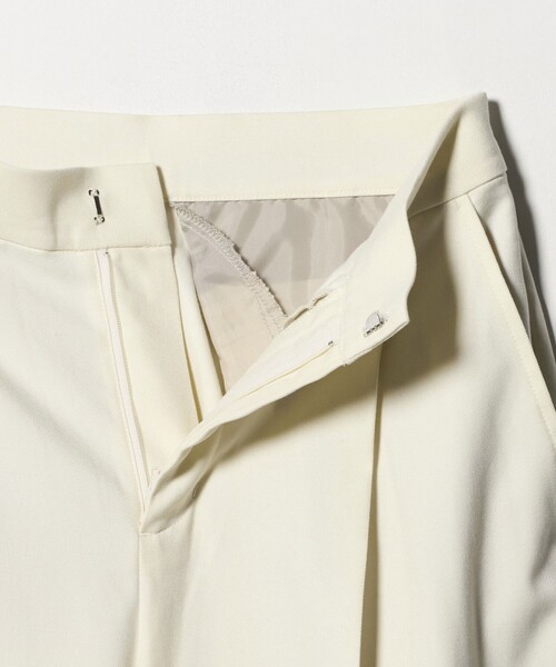 A DAY IN THE LIFE UNITED ARROWS(アデイインザライフユナイテッドアローズ)の「裏起毛 タックワイドパンツ‐ウォッシャブル‐<A DAY IN THE LIFE>(その他パンツ・レディース・その他1/その他3/オフホワイト/ブラック・S/M)」の20枚目の写真