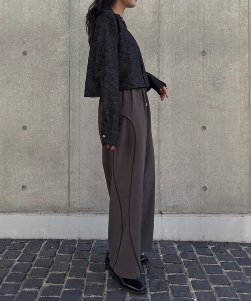 &g'aime(アンジェム)の「【&g'aime 】花柄ショートSH Floral Short Shirt(シャツ/ブラウス・レディース・ブラック/グレー・FREE)」の11枚目の写真