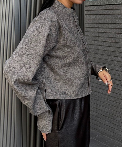 &g'aime(アンジェム)の「【&g'aime 】花柄ショートSH Floral Short Shirt(シャツ/ブラウス・レディース・ブラック/グレー・FREE)」の18枚目の写真