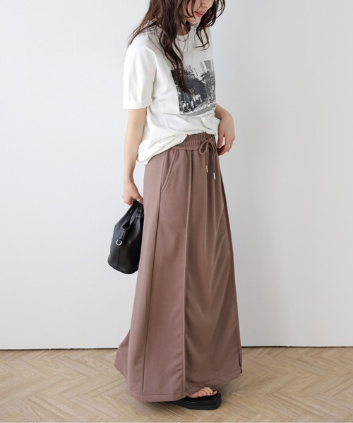 AMELY（エミリー）の「スウェット切替ロングスカート（スカート・レディース・ブラック/スモークピンク/ベージュ/グレー・M/L）」の17枚目の写真