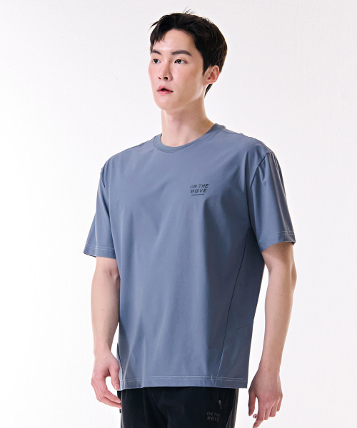 CHASECULT(チェイスカルト)の「男性クールストレッチ半袖Tシャツ-DCRK5829E0L(Tシャツ/カットソー・メンズ・チャコールグレー・95/100/105)」の2枚目の写真