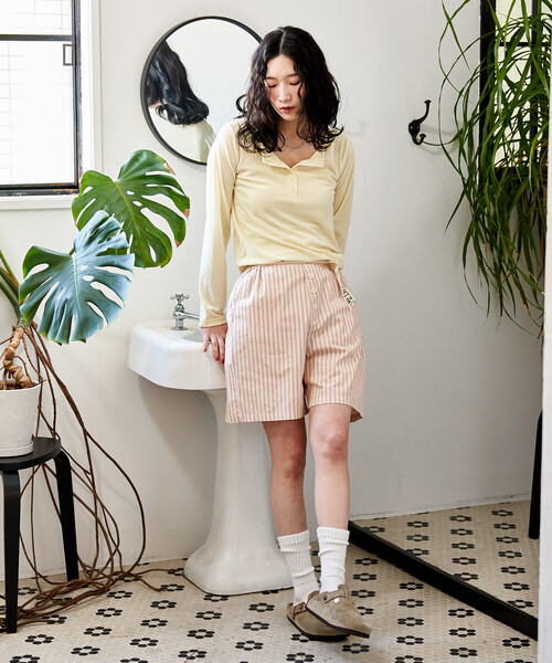 FREAK'S STORE(フリークスストア)の「<新色追加>ベロアジャージ ヘンリーネック トップス(Tシャツ/カットソー・レディース・ライトグレー/ブラウン/ブラック/ワインレッド/レモンイエロー・フリ-)」の9枚目の写真