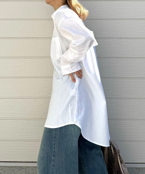 Q(キュー)の「トリコロールスリットシャツ(シャツ/ブラウス・レディース・ホワイト/オフホワイト・MEDIUM)」の11枚目の写真