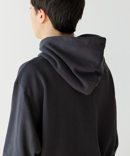 CALEE(キャリー)の「CALEE/キャリー O/E LOGO PULLOVER HD フロッキープリント フーディー(パーカー・メンズ・マスタード/チャコール・M/L/XL)」の17枚目の写真