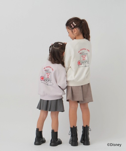 GLOBAL WORK（グローバルワーク）の「Disney/あったかクルースウェット/603689（スウェット・キッズ・オフホワイト/チャコールグレー/サックスブルー/ブラック/ベージュ・140cm/130cm/160cm/150cm）」の7枚目の写真