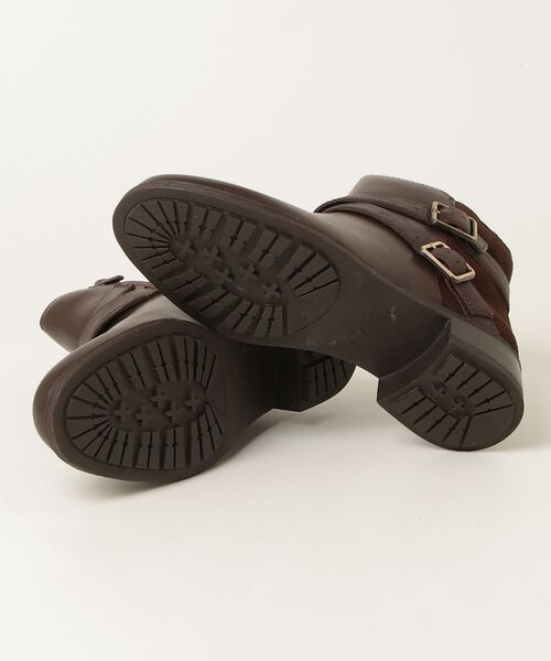 Clarks(クラークス)の「クラークス Havisham Bay ハビシャム ベイ ブーツ(ブーツ・レディース・ブラウン/ブラック・35/40/45/50/55/30)」の4枚目の写真