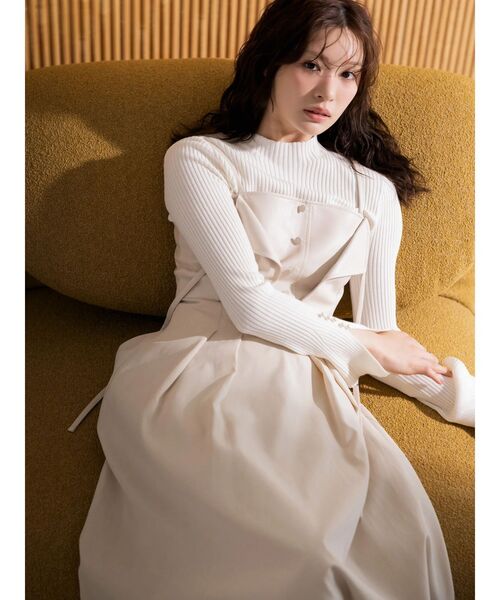 MERCURYDUO（マーキュリーデュオ）の「【追加生産】フレアスリーブハイネックリブニット（ニット/セーター・レディース・ライトブルー/チャコールグレー/ブラック/ベージュ/オフホワイト・FREE）」の2枚目の写真