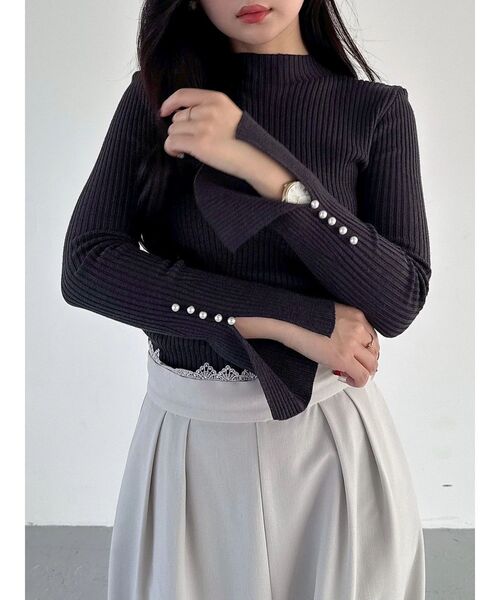 MERCURYDUO（マーキュリーデュオ）の「【追加生産】フレアスリーブハイネックリブニット（ニット/セーター・レディース・ライトブルー/チャコールグレー/ブラック/ベージュ/オフホワイト・FREE）」の3枚目の写真