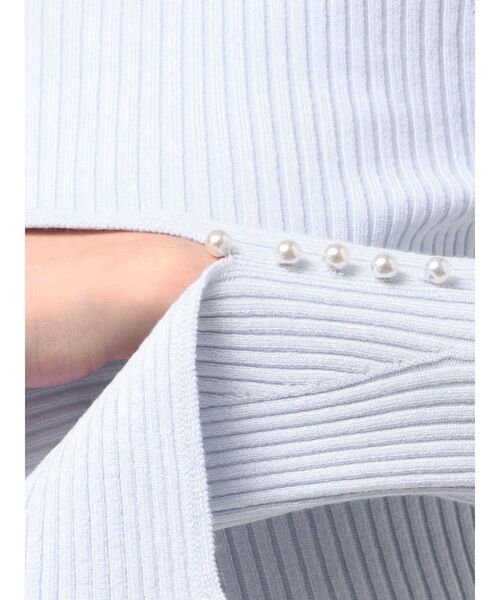MERCURYDUO（マーキュリーデュオ）の「【追加生産】フレアスリーブハイネックリブニット（ニット/セーター・レディース・ライトブルー/チャコールグレー/ブラック/ベージュ/オフホワイト・FREE）」の6枚目の写真