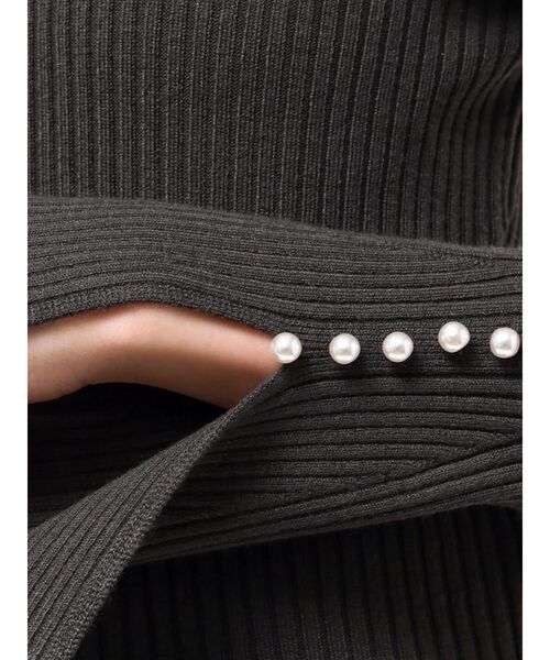 MERCURYDUO（マーキュリーデュオ）の「【追加生産】フレアスリーブハイネックリブニット（ニット/セーター・レディース・ライトブルー/チャコールグレー/ブラック/ベージュ/オフホワイト・FREE）」の8枚目の写真