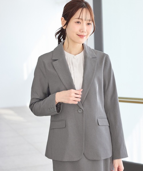 Honeys(ハニーズ)の「【ストレッチ・ウォッシャブル・イージーケア】1つ釦テーラードジャケット(テーラードジャケット・レディース・ライトグレー系2/ダークベージュ/ネイビー/ライトグレー系1/ブラック・L/LL/M/S/3L)」の19枚目の写真