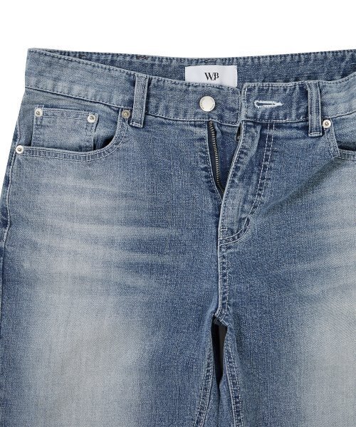 WEST GRAND BOULEVARD(ウエストグランドブルバード)の「ダイアグナルスクラッチストレートデニムパンツ ICE BLUE(デニムパンツ・レディース・その他・SMALL/MEDIUM)」の5枚目の写真