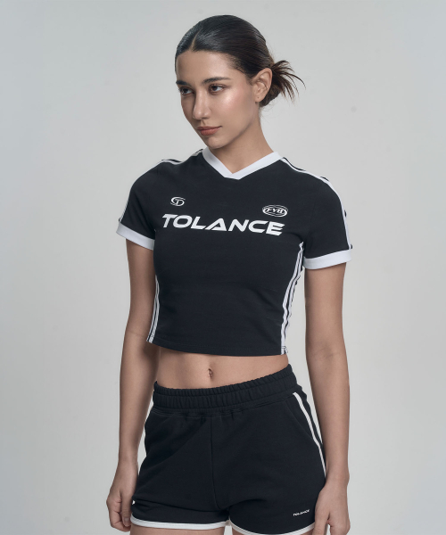 TOLANCE(トランス)の「ウィメンズダブルスポーティクロップショートスリーブ - ブラック(Tシャツ/カットソー・レディース・ブラック・SMALL/MEDIUM/LARGE)」の2枚目の写真