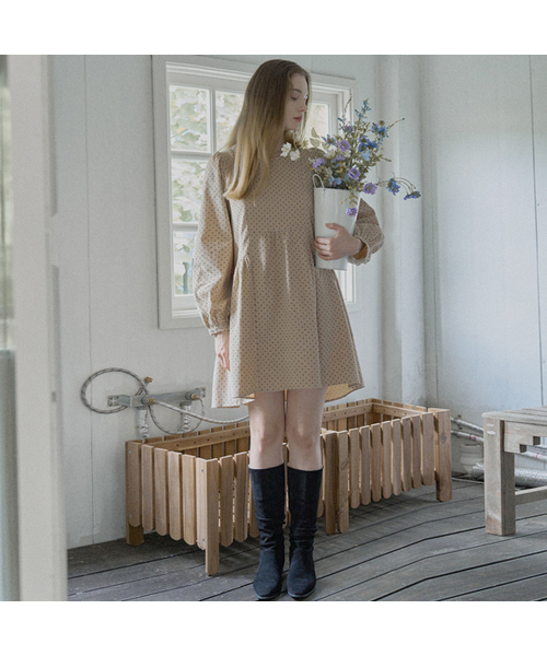 AVANT-G(アバン)の「Dot Corduroy Mini Dress - BLACK(ワンピース・レディース・ブラック/ベージュ・FREE)」の2枚目の写真