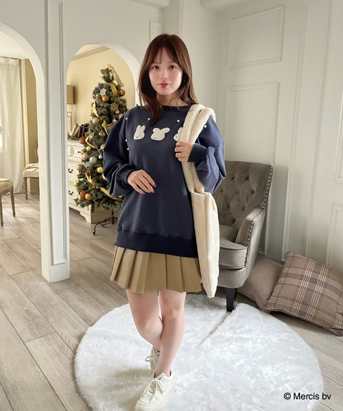 MIIA(ミーア)の「miffy 裏起毛スウェット(スウェット・レディース・ブラック/ネイビー/オフホワイト・FREE)」の16枚目の写真