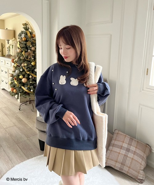 MIIA(ミーア)の「miffy 裏起毛スウェット(スウェット・レディース・ブラック/ネイビー/オフホワイト・FREE)」の21枚目の写真